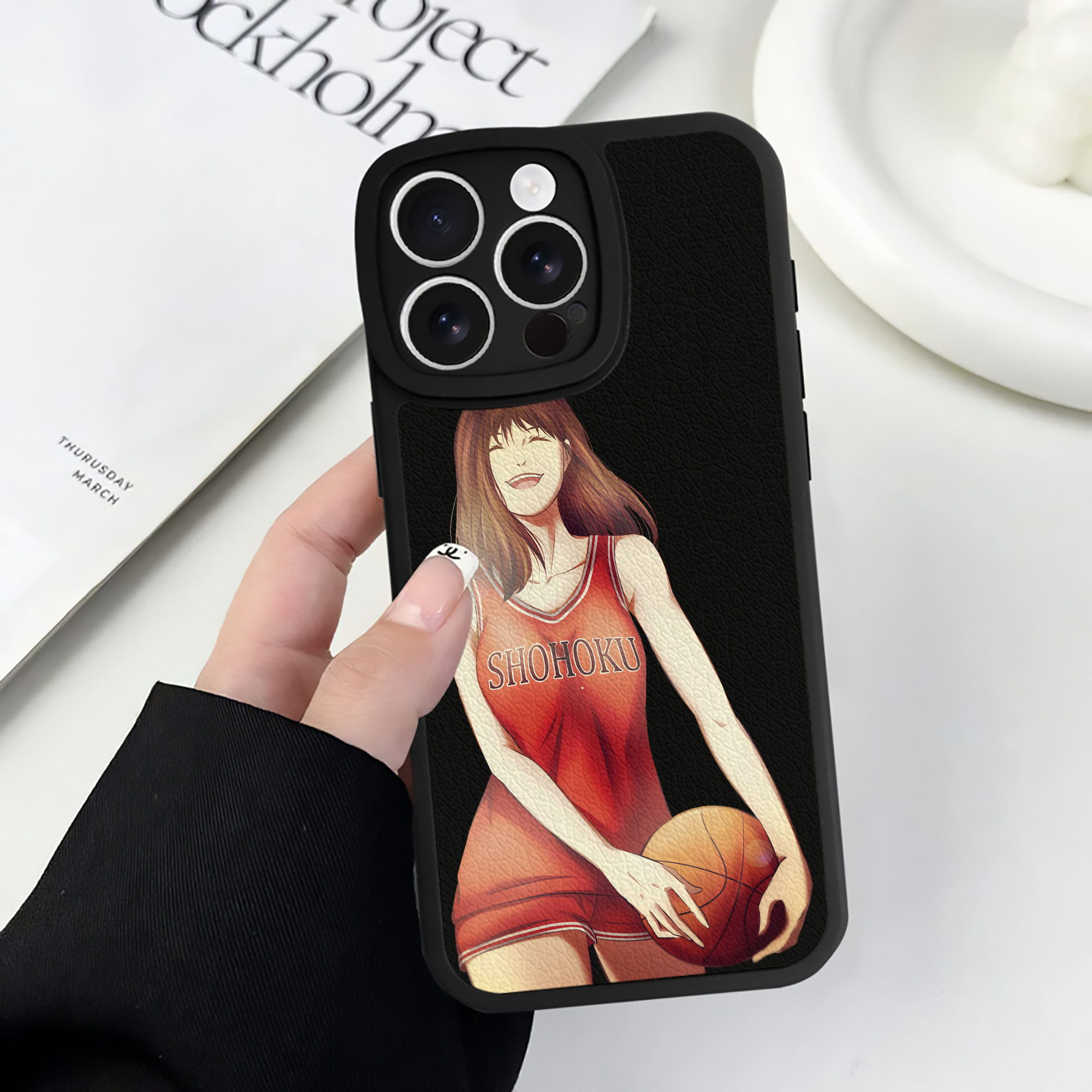 （画像用） SLAM DUNK／スラムダンク 【iPhone 16シリーズ対応】シリコンスマホケース（レザー調） 材質：シリコン